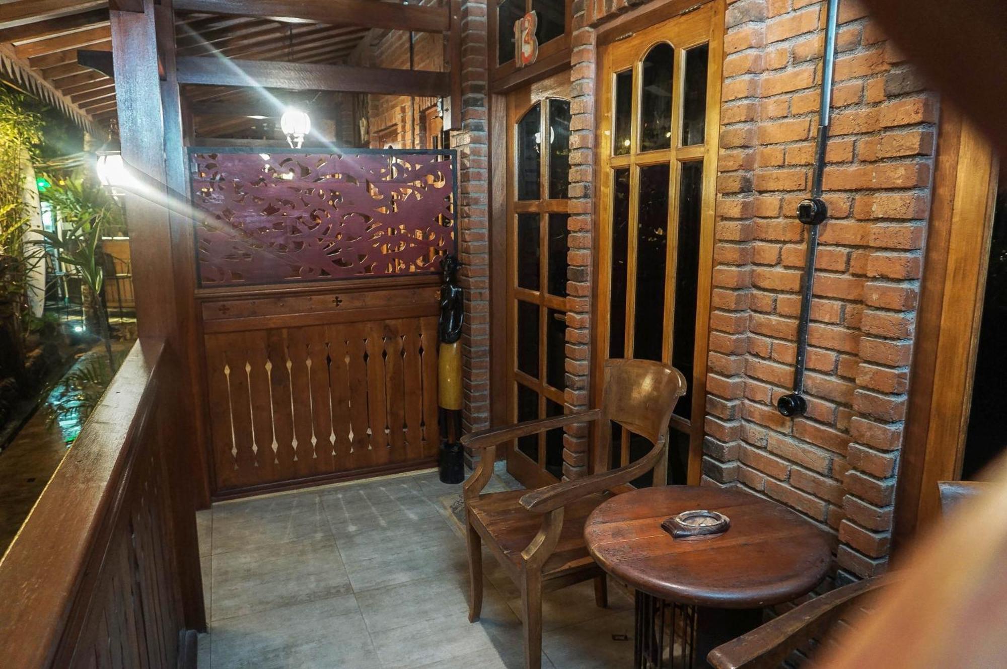 The Wisma Pulau Merah Pasanggaran Habitación foto